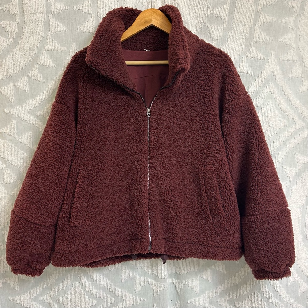NWOT Lululemon Cinchable Fleece Zip-Up in Red Merlot Size 12 - Picture 7 of 16